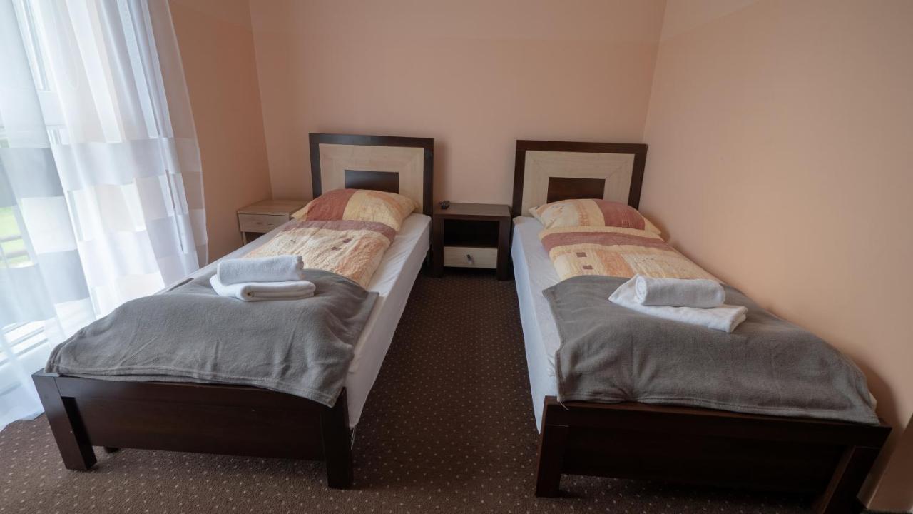 Hôtel Osrodek Rekreacyjno - Wypoczynkowy Beskidek à Gilowice  Extérieur photo
