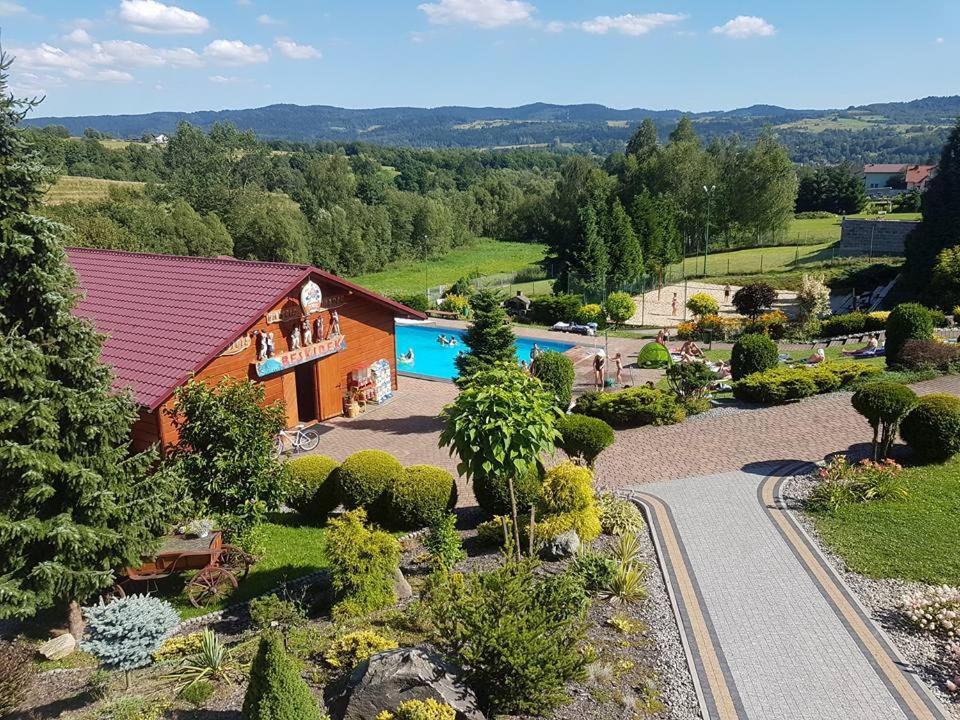 Hôtel Osrodek Rekreacyjno - Wypoczynkowy Beskidek à Gilowice  Extérieur photo