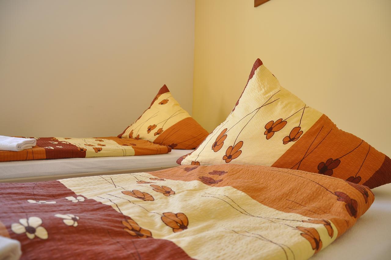 Hôtel Osrodek Rekreacyjno - Wypoczynkowy Beskidek à Gilowice  Chambre photo